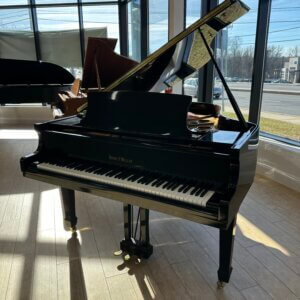 Henry F. Miller 6' Ebony Polish Grand Piano - like new!